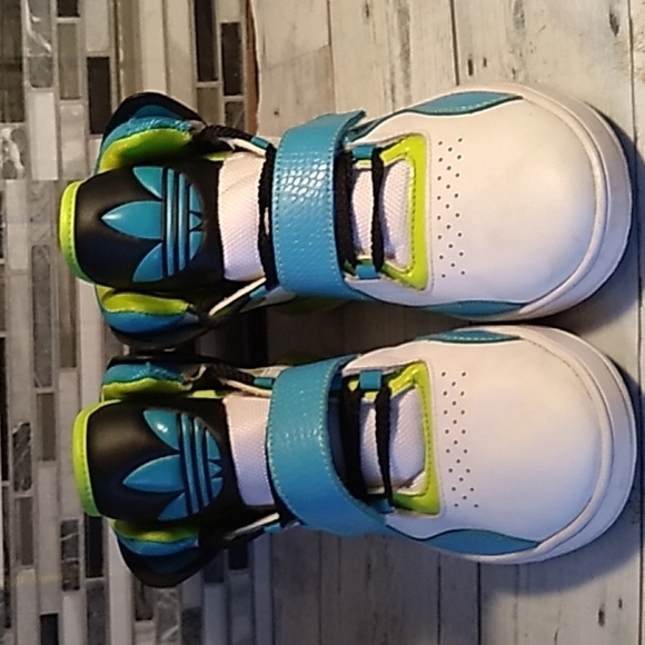 Adidas originals 7 roundhouse hip hop velcro closure - Picture 1 of 7